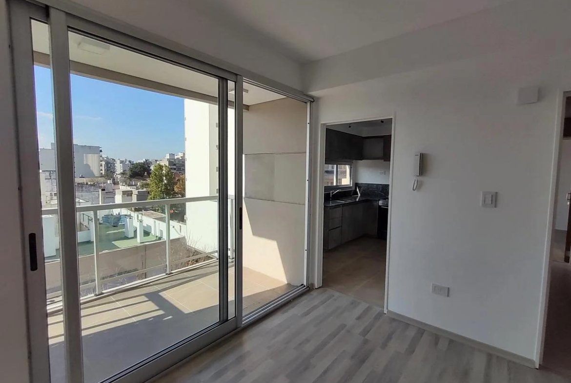 VENTA – LINIERS – DEPARTAMENTO – TRES AMBIENTES – A ESTRENAR – LINIERS