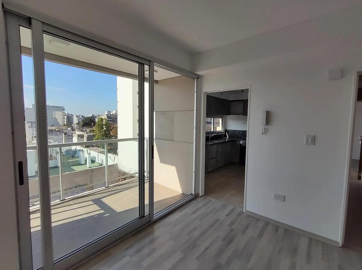 VENTA – LINIERS – DEPARTAMENTO – TRES AMBIENTES – A ESTRENAR – LINIERS