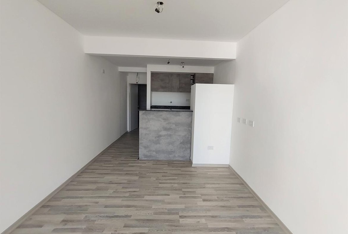 VENTA – LINIERS – DEPARTAMENTO – SEMI PISO – DOS AMBIENTES – A ESTRENAR – LINIERS