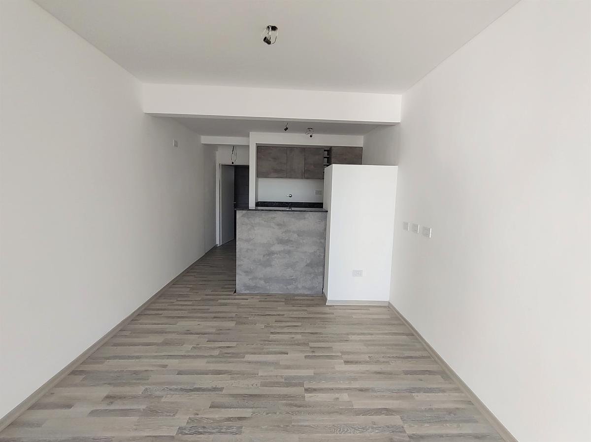 VENTA – LINIERS – DEPARTAMENTO – SEMI PISO – DOS AMBIENTES – A ESTRENAR – LINIERS