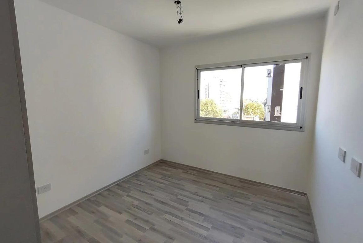 VENTA – LINIERS – DEPARTAMENTO – TRES AMBIENTES – A ESTRENAR – LINIERS