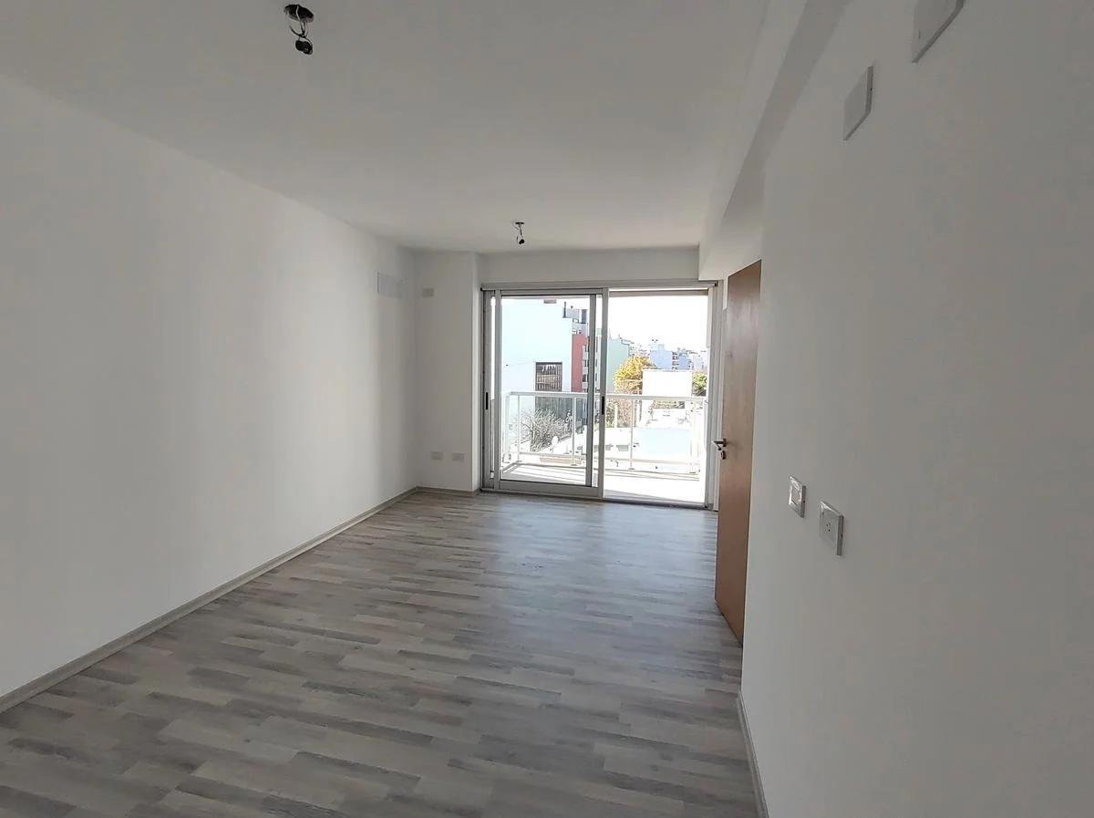 VENTA – LINIERS – DEPARTAMENTO – TRES AMBIENTES – A ESTRENAR – LINIERS