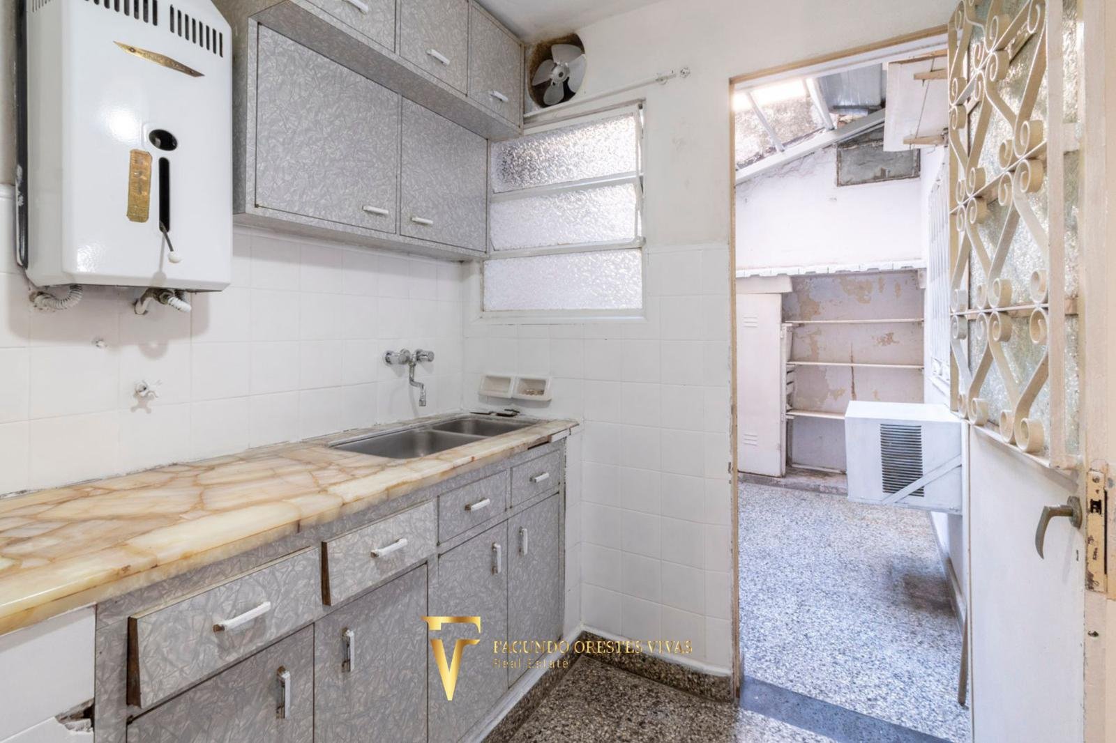 VENTA – PH – MATADEROS- 3 AMBIENTES -PATIO – APTO CREDITO