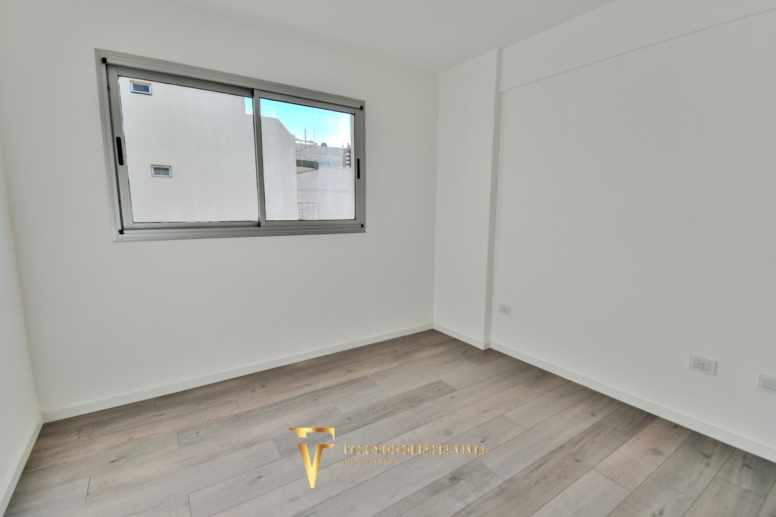 VENTA – DEPARTAMENTO – DOS AMBIENTES – BALCÓN – A ESTRENAR – LINIERS