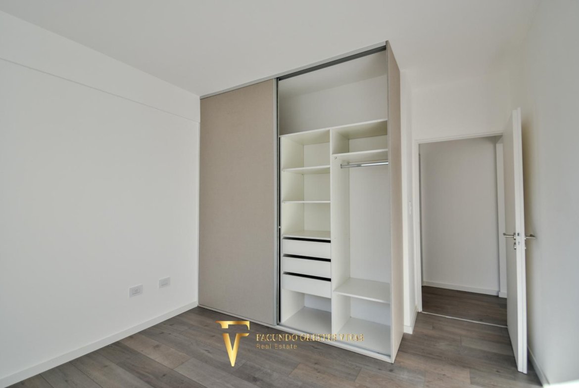 VENTA – DEPARTAMENTO – DOS AMBIENTES – BALCÓN – A ESTRENAR – LINIERS