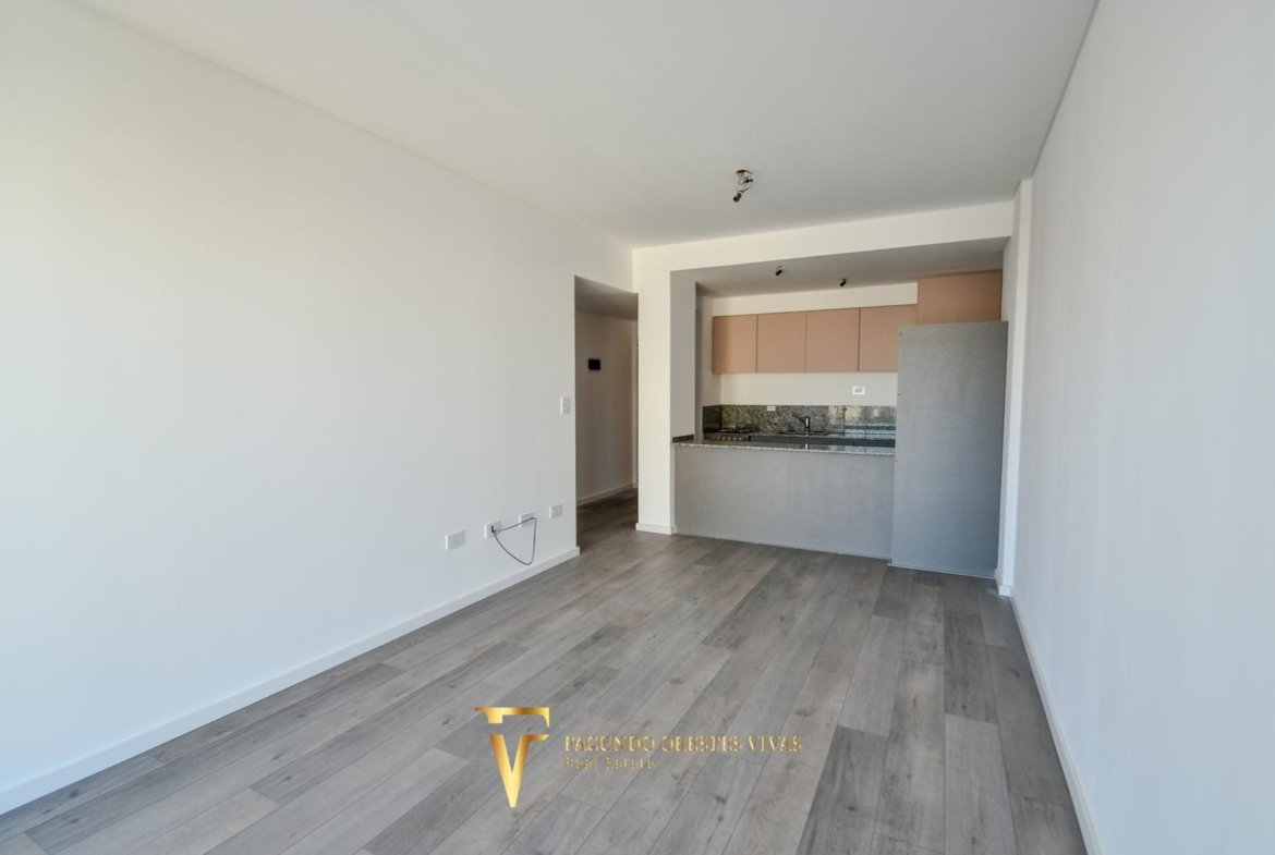 VENTA – DEPARTAMENTO – TRES AMBIENTES – BALCÓN – A ESTRENAR – LINIERS
