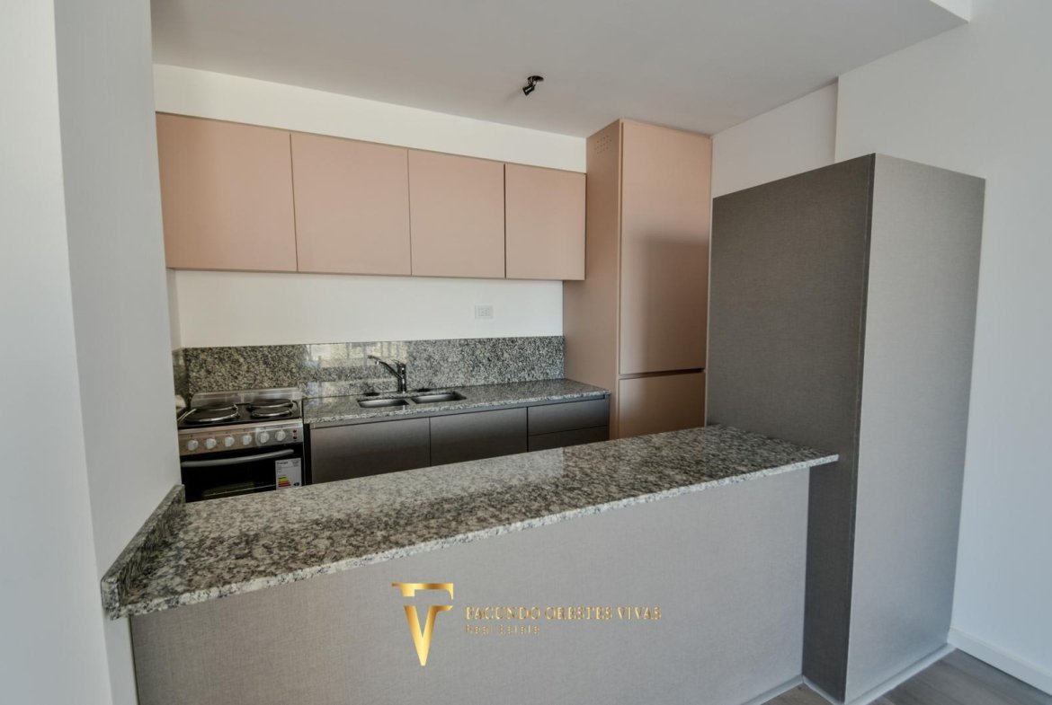 VENTA – DEPARTAMENTO – TRES AMBIENTES – BALCÓN – A ESTRENAR – LINIERS