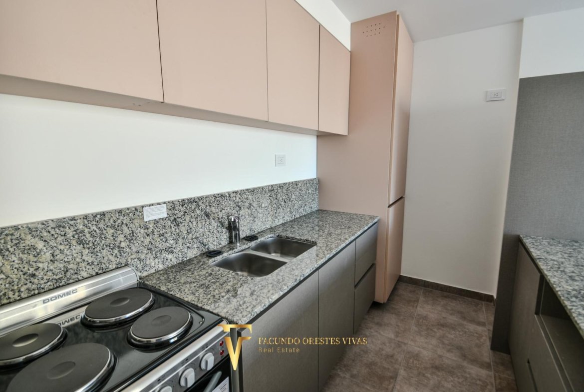 VENTA – DEPARTAMENTO – TRES AMBIENTES – BALCÓN – A ESTRENAR – LINIERS