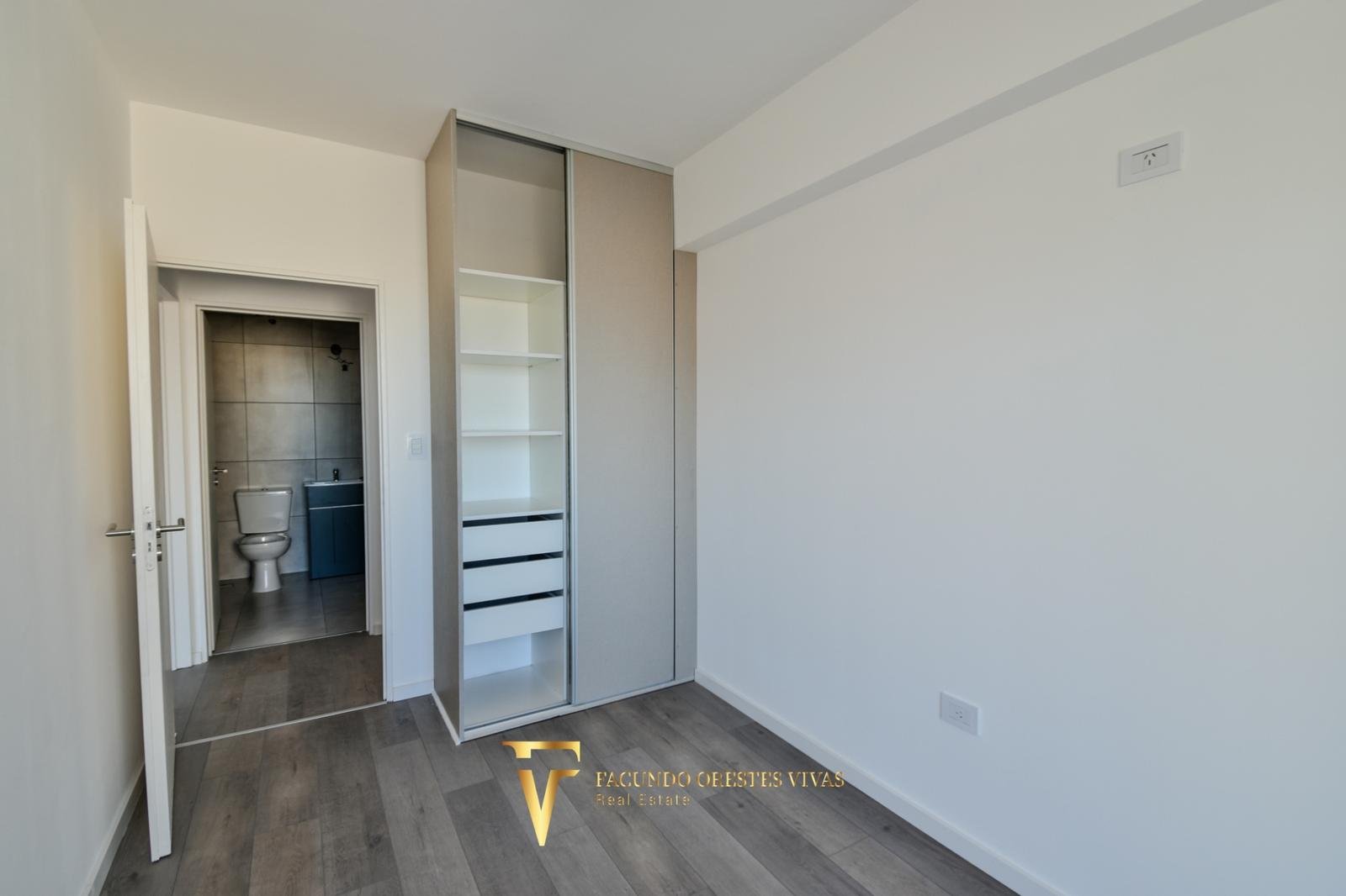 VENTA – DEPARTAMENTO – TRES AMBIENTES – BALCÓN – A ESTRENAR – LINIERS