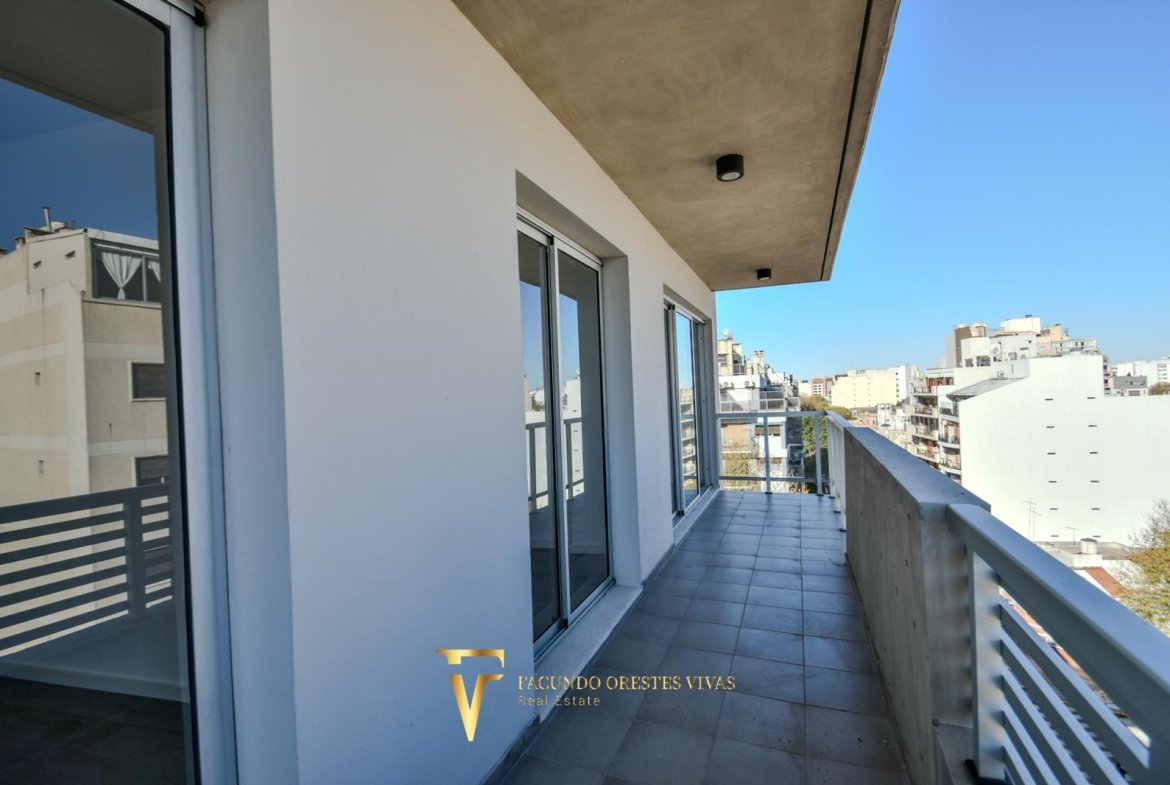 VENTA – DEPARTAMENTO – TRES AMBIENTES – BALCÓN – A ESTRENAR – LINIERS