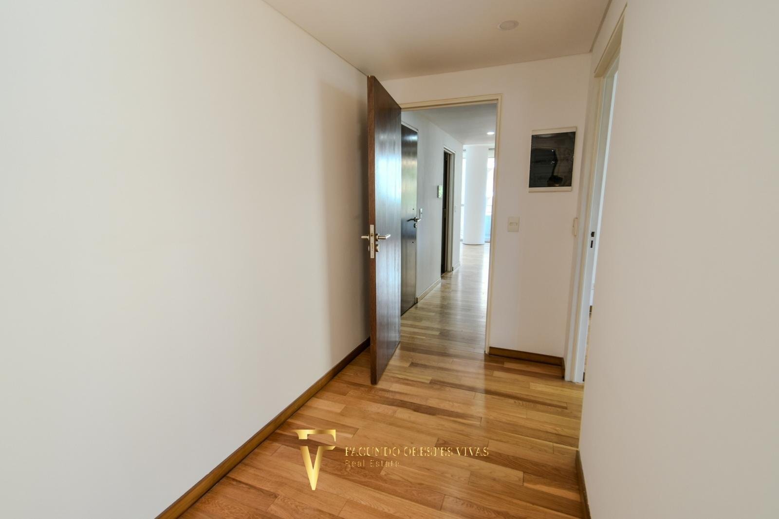 VENTA – DEPARTAMENTO – TRES AMBIENTES – FRENTE – CATEGORÍA – A ESTRENAR – AMENITIES – VILLA LURO