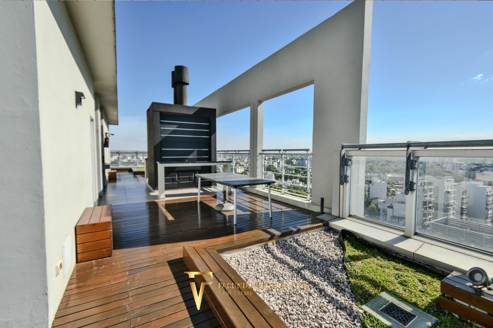 VENTA – DEPARTAMENTO – TRES AMBIENTES – FRENTE – CATEGORÍA – A ESTRENAR – AMENITIES – VILLA LURO