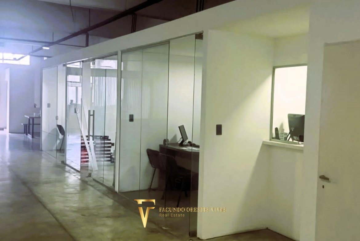Venta – Local – Liniers – Av. Emilio Castro – Barrio Naon – Mataderos
