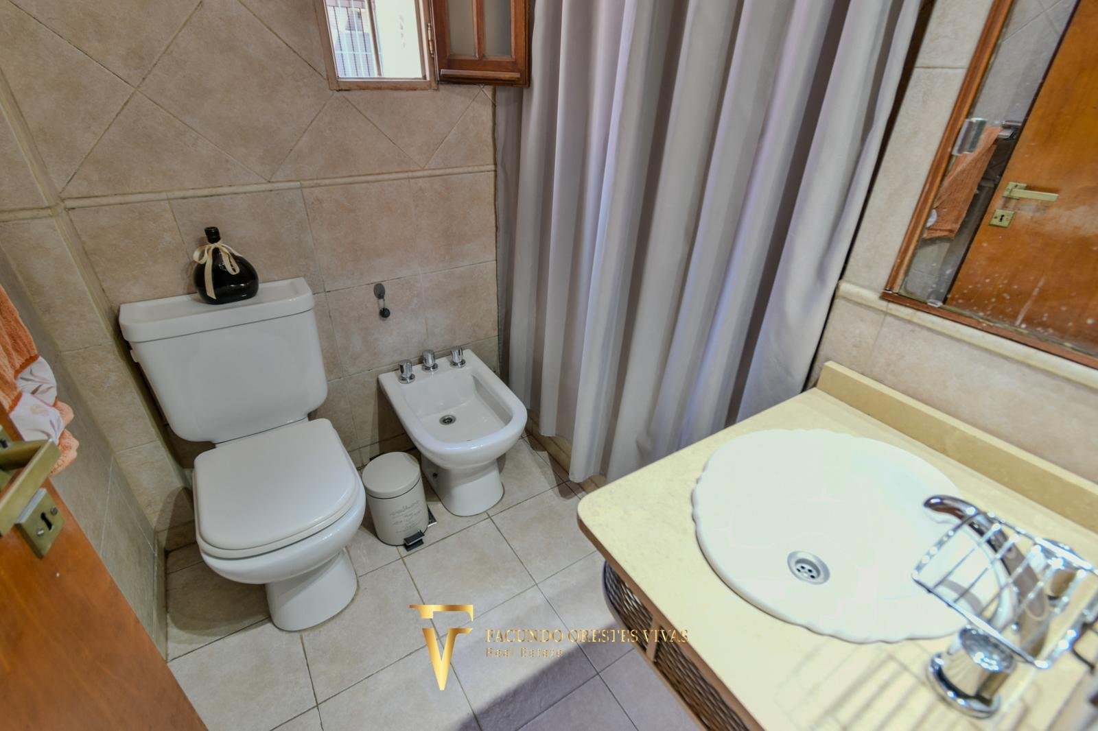 VENTA • RAMOS MEJIA • URQUIZA 620 • DUPLEX • 4 AMBIENTES