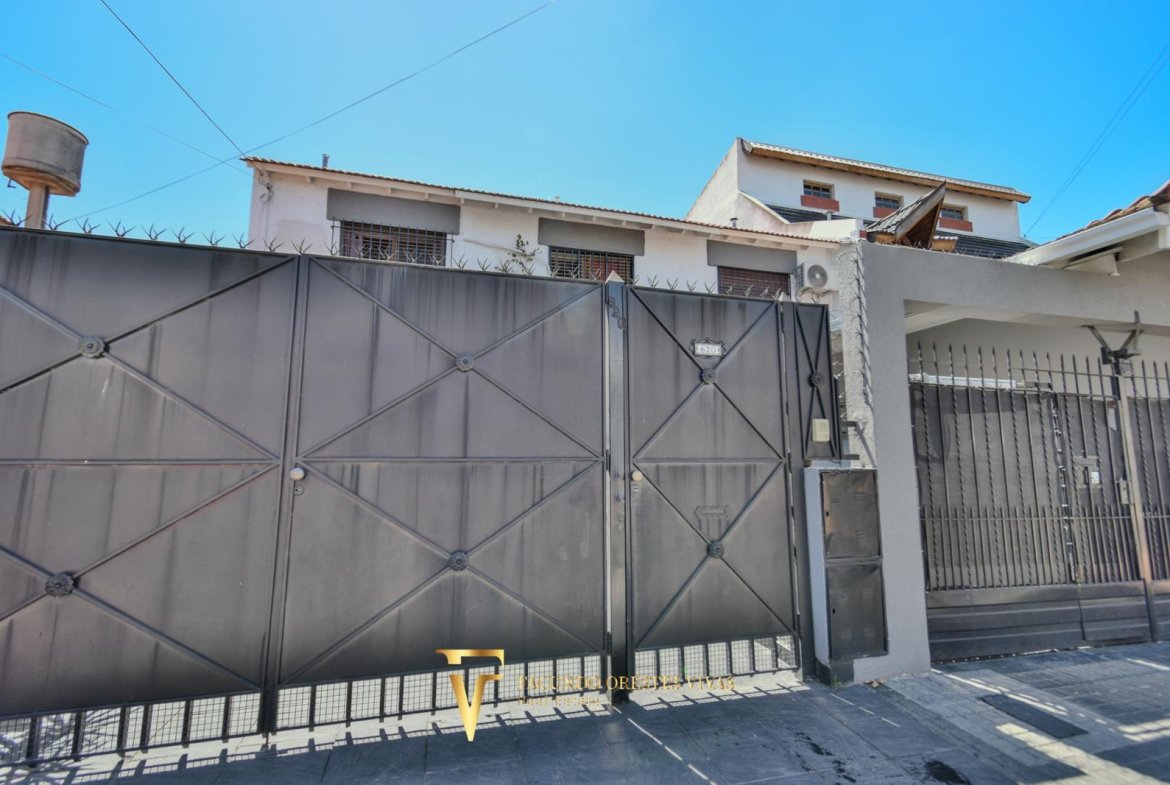 VENTA • RAMOS MEJIA • URQUIZA 620 • DUPLEX • 4 AMBIENTES