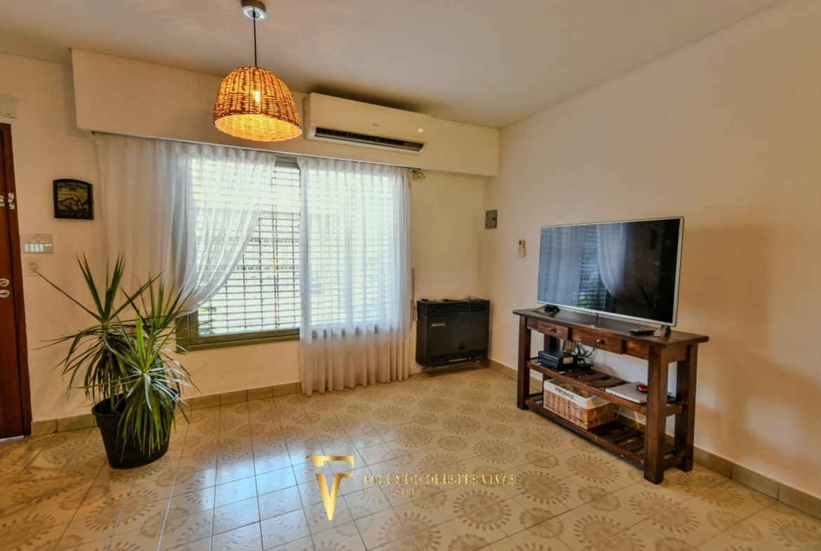 VENTA • RAMOS MEJIA • URQUIZA 620 • DUPLEX • 4 AMBIENTES