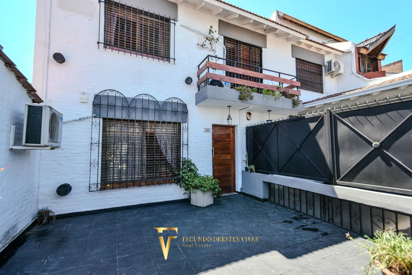 VENTA • RAMOS MEJIA • URQUIZA 620 • DUPLEX • 4 AMBIENTES