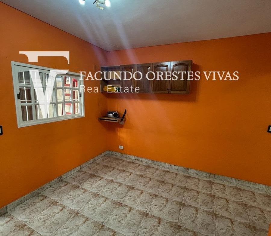 PH EN VENTA – 3 AMBIENTES CON PATIO – CIUDADELA –