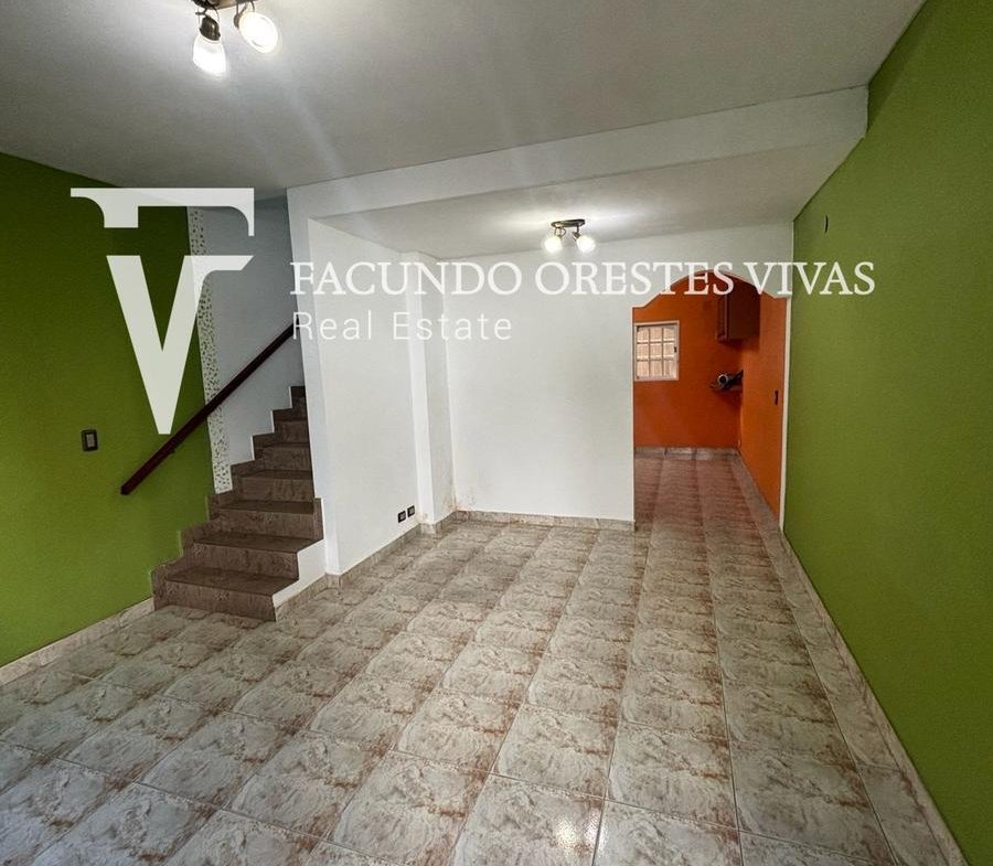 PH EN VENTA – 3 AMBIENTES CON PATIO – CIUDADELA –