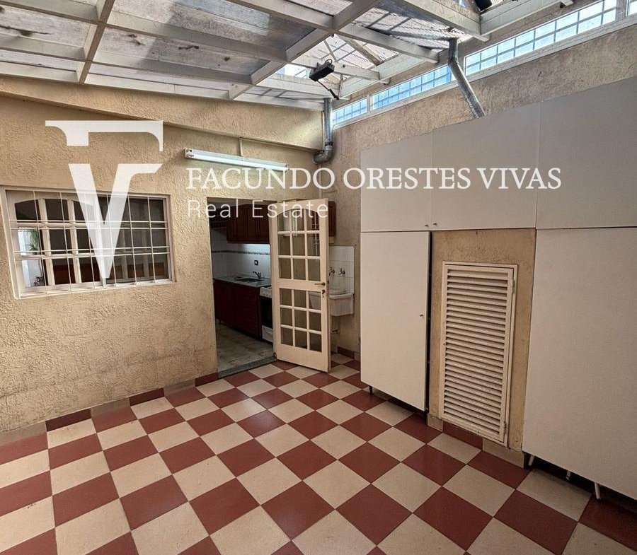 PH EN VENTA – 3 AMBIENTES CON PATIO – CIUDADELA –