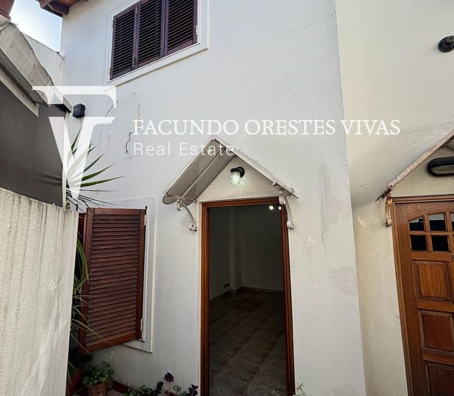 PH EN VENTA – 3 AMBIENTES CON PATIO – CIUDADELA –