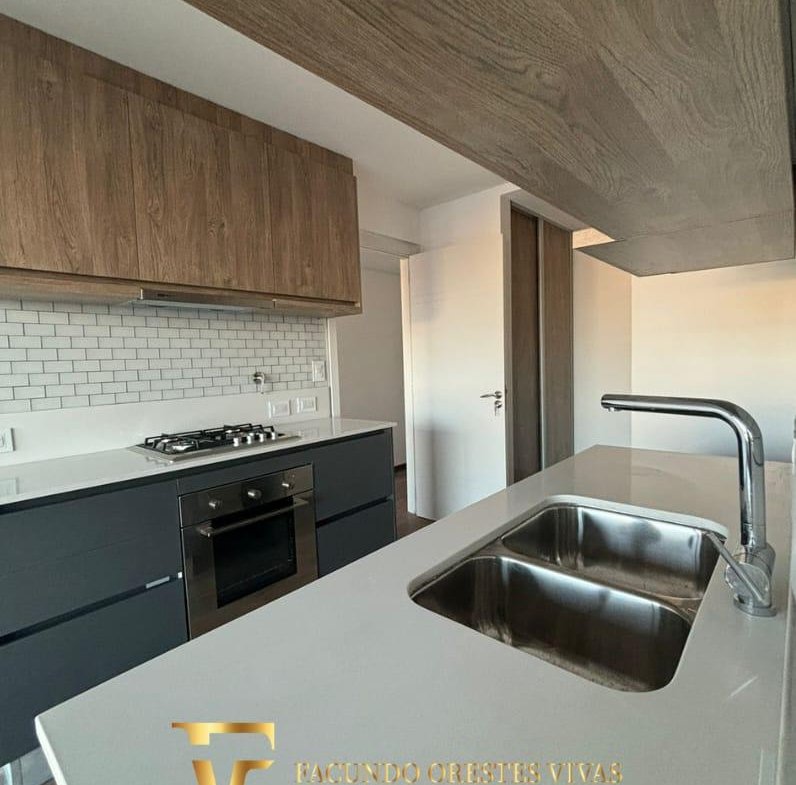 VENTA DEPARTAMENTO 3 AMBIENTES CON COCHERA – BAULERA – LINIERS