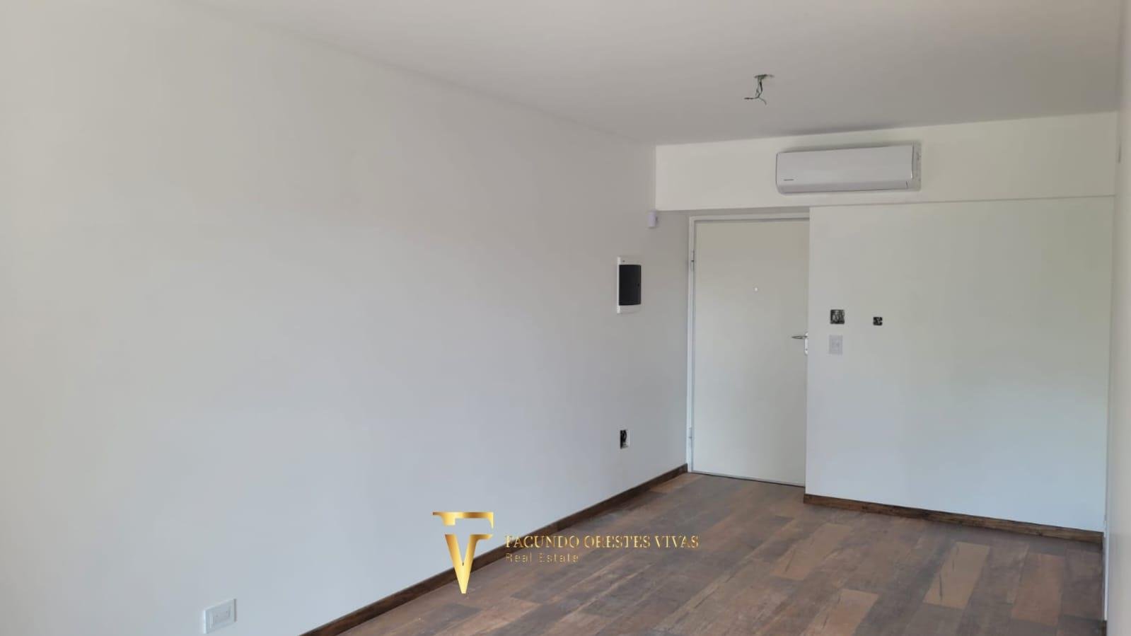 VENTA DEPARTAMENTO 3 AMBIENTES CON COCHERA – BAULERA – LINIERS