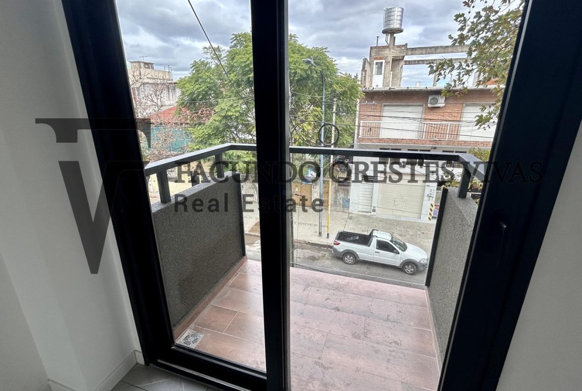 VENTA – DEPARTAMENTO – CUATRO AMBIENTES – BALCÓN – CATEGORÍA – TERRAZA – MATADEROS