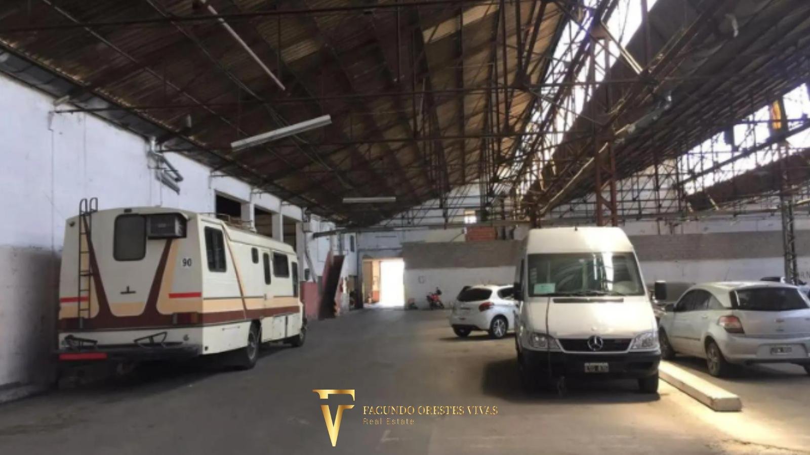 ALQUILER DE GALPÓN VILLA MADERO- 5000 METROS CUADRADOS – LOMAS DEL MIRADOR