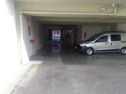 VENTA-COCHERA-PARQUE AVELLANEDA
