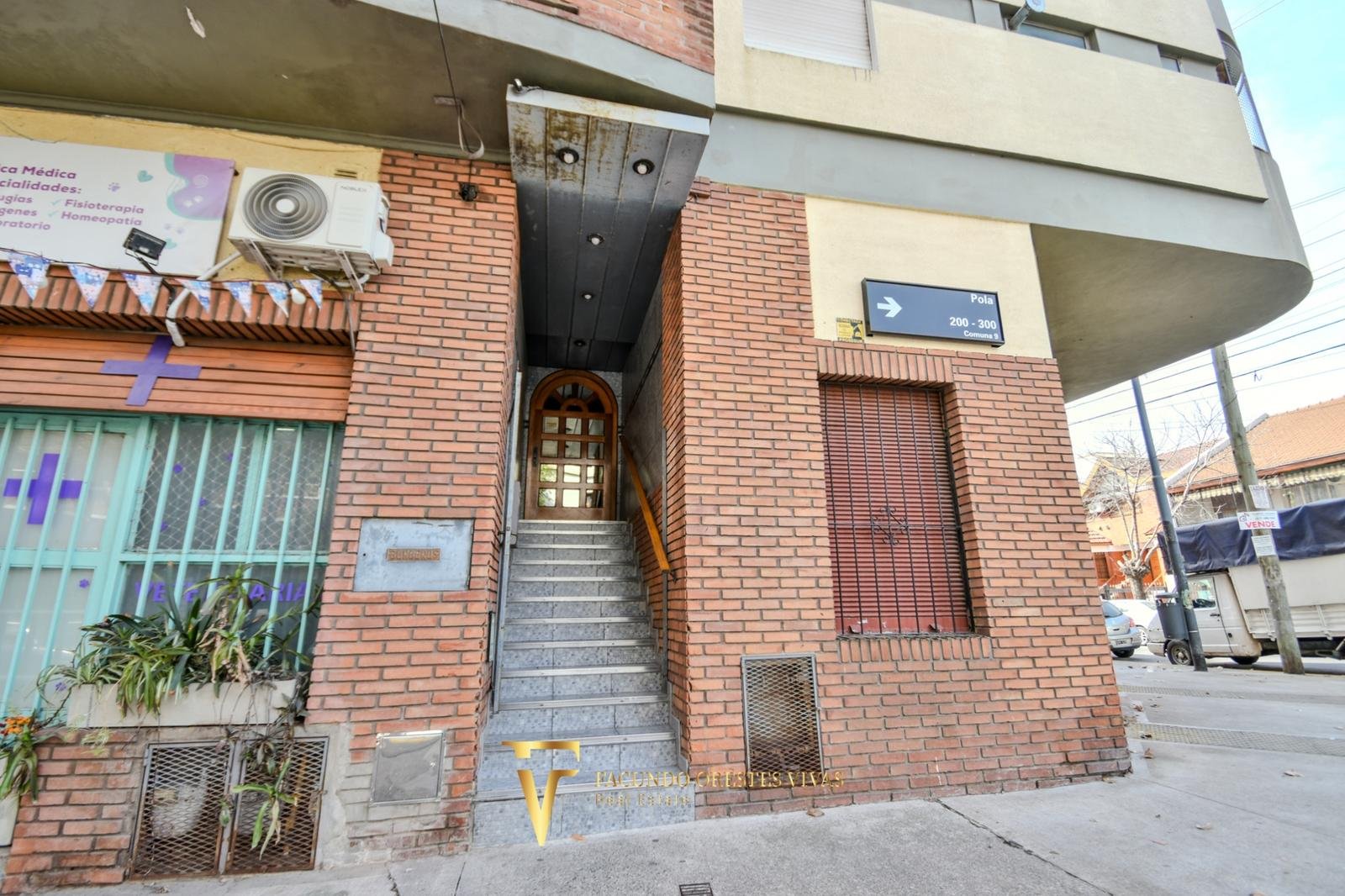 VENTA-DEPARTAMENTO-TRES AMBIENTES-BALCON-PARRILLA-PATIO-VILLA LURO