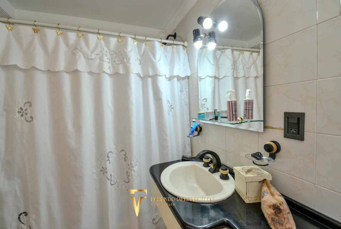 VENTA-DEPARTAMENTO-TRES AMBIENTES-BALCON-PARRILLA-PATIO-VILLA LURO