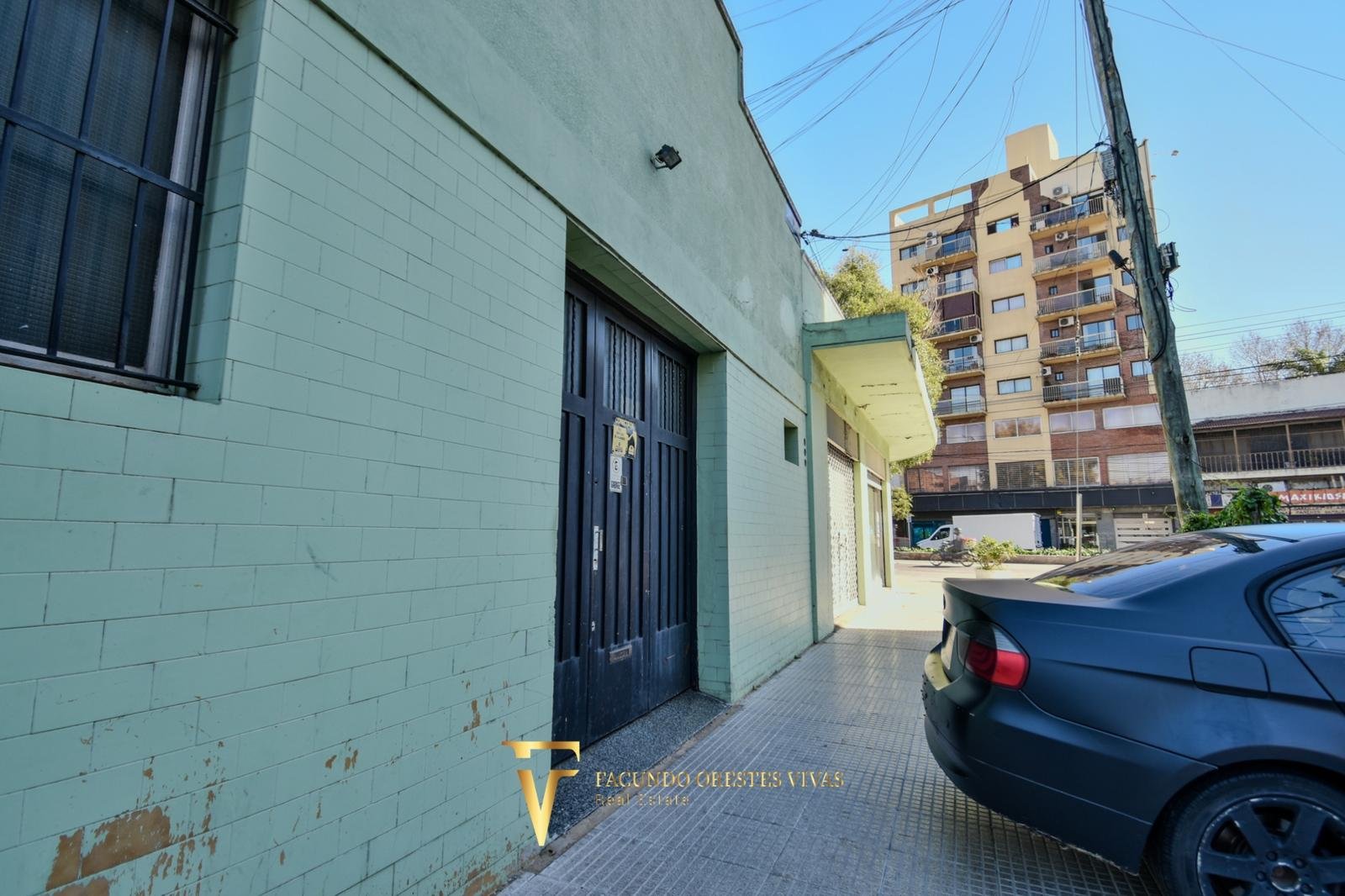 VENTA -TERRENO – LOCAL – PARQUE AVELLANEDA – JUAN BAUTISTA ALBERDI