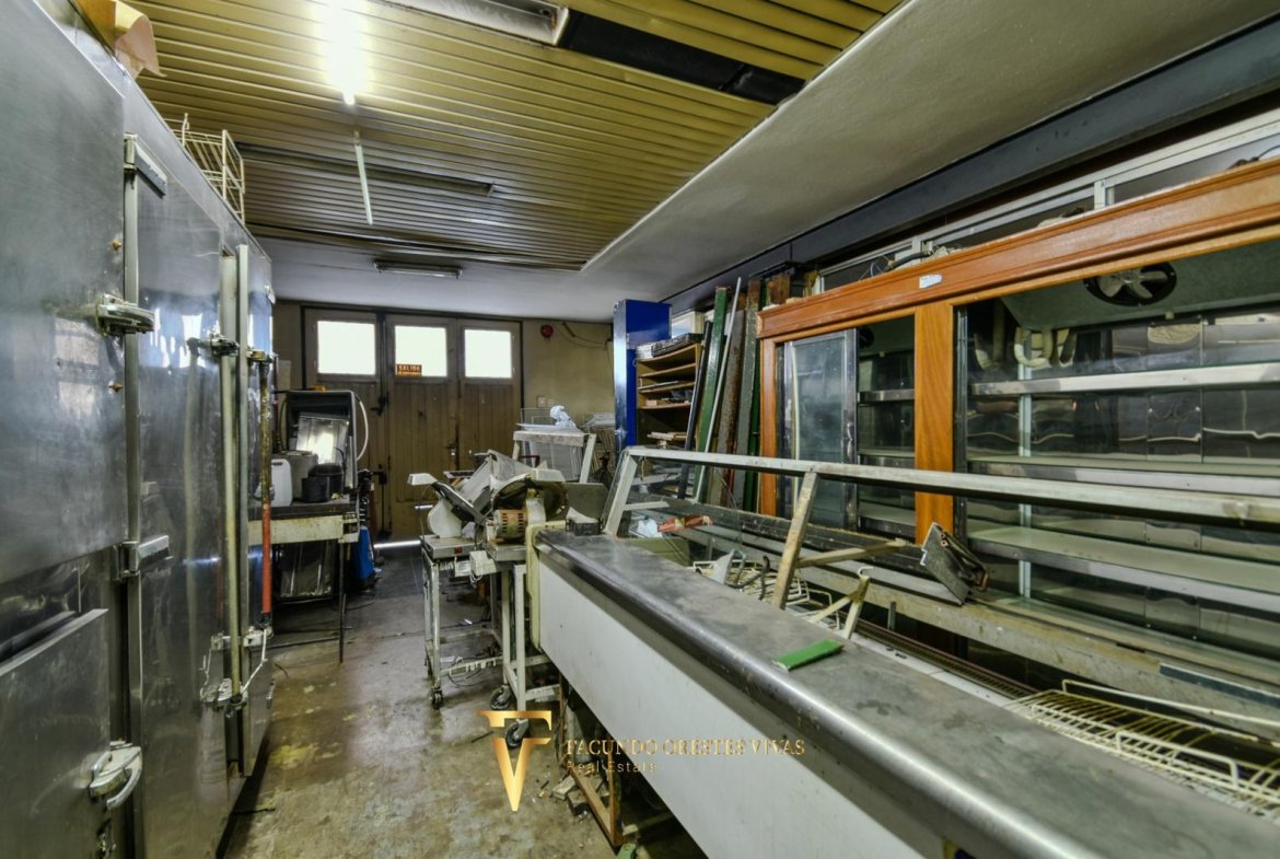 VENTA -TERRENO – LOCAL – PARQUE AVELLANEDA – JUAN BAUTISTA ALBERDI