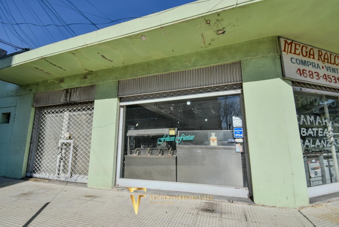 VENTA -TERRENO – LOCAL – PARQUE AVELLANEDA – JUAN BAUTISTA ALBERDI