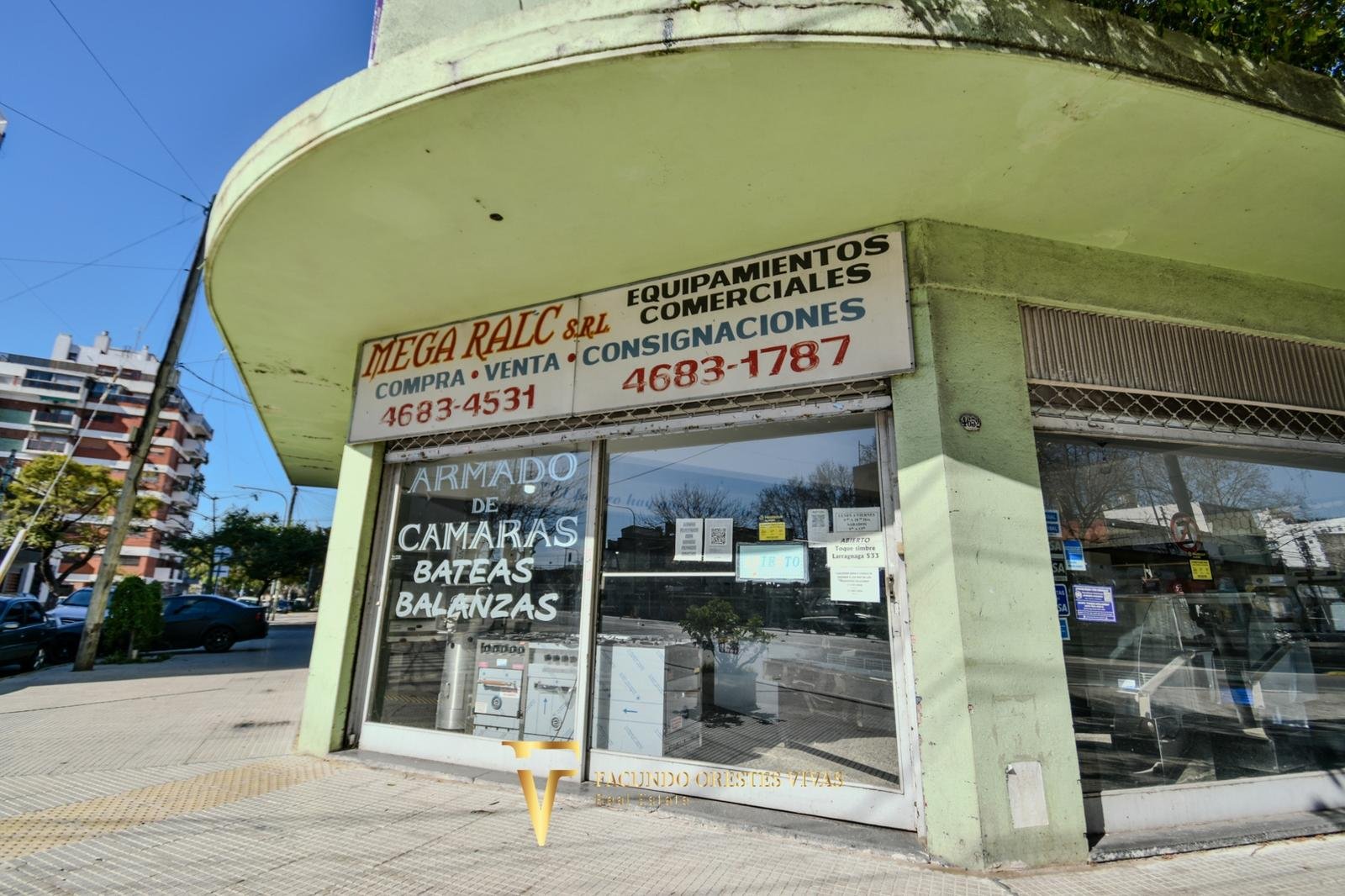 VENTA -TERRENO – LOCAL – PARQUE AVELLANEDA – JUAN BAUTISTA ALBERDI
