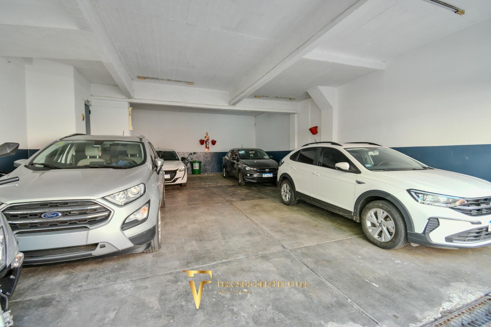 VENTA – COCHERA – PLANTA BAJA – BILLINGHURST – ALMAGRO