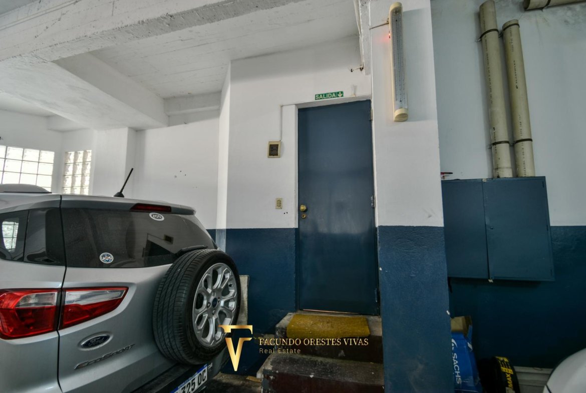 VENTA – COCHERA – PLANTA BAJA – BILLINGHURST – ALMAGRO