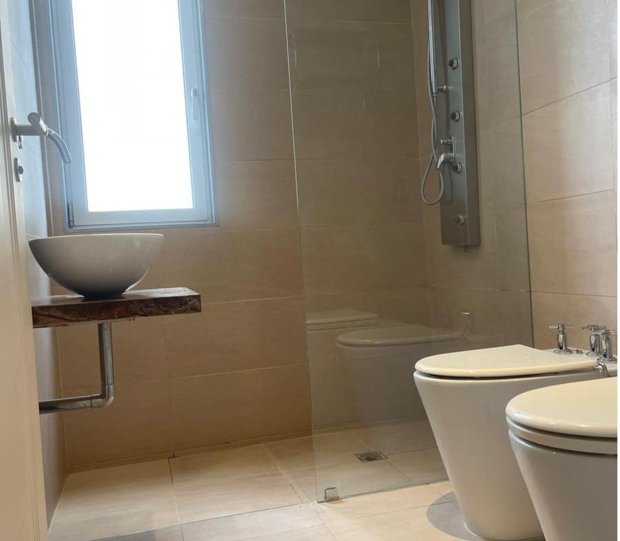 VENTA-ALQUILER-CUATRO AMBIENTES-DEPARTAMENTO-CATEGORIA-SUM-SEGURIDAD-PILERA-CATEGORIA-PUERTO MADERO