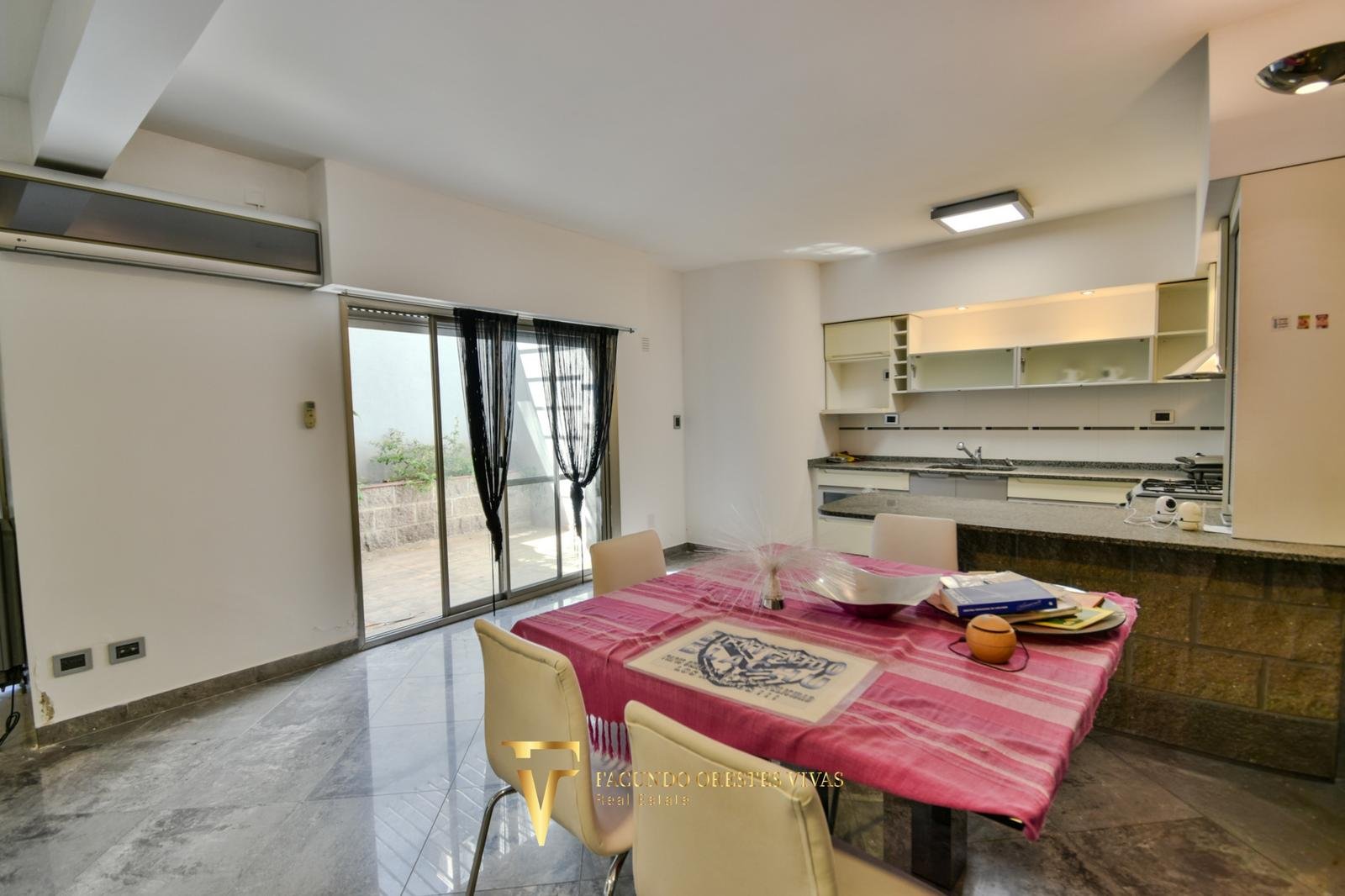 VENTA – PH – CUATRO AMBIENTES – APTO CRÉDITO – QUINCHO – LINIERS