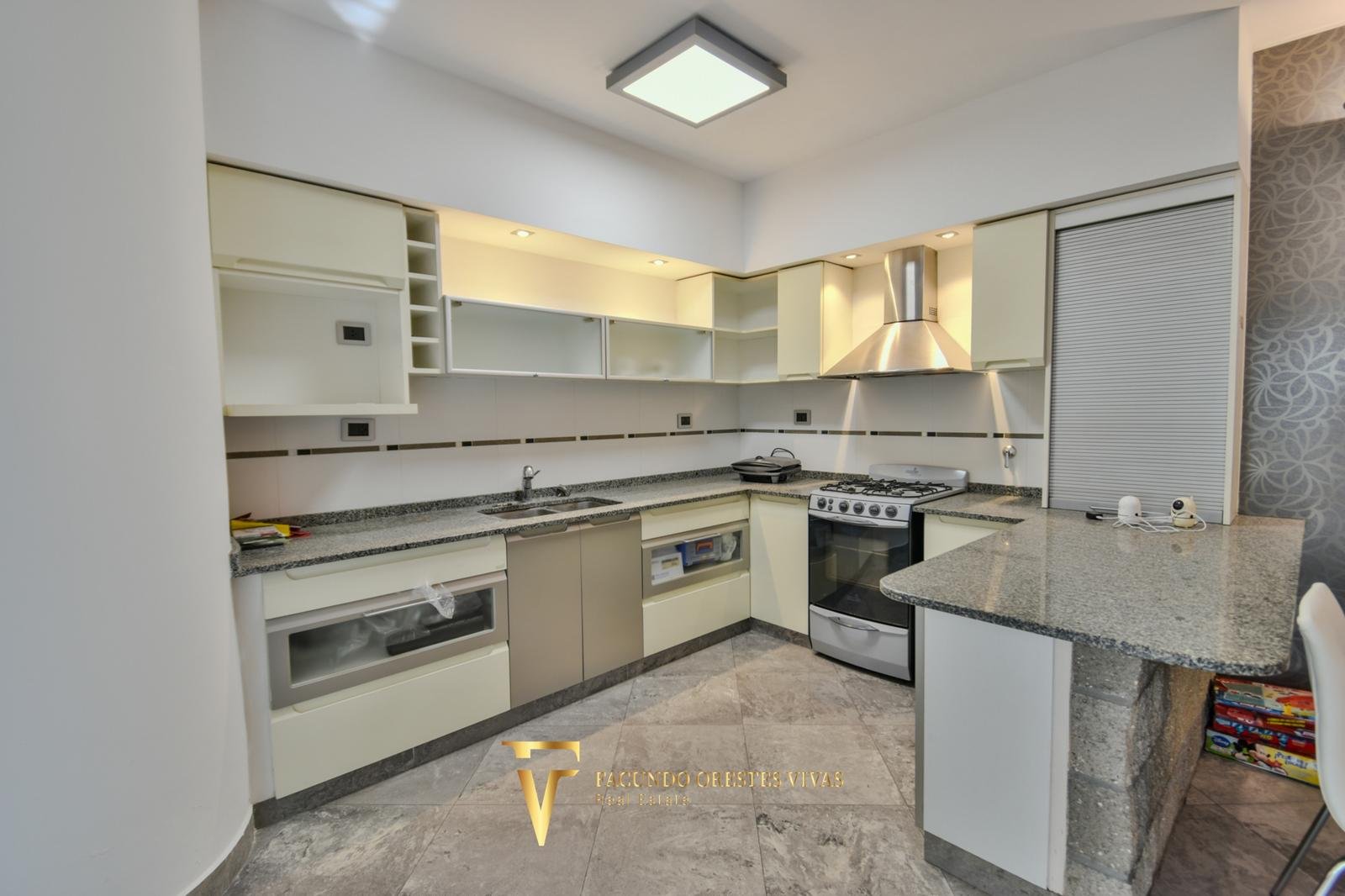 VENTA – PH – CUATRO AMBIENTES – APTO CRÉDITO – QUINCHO – LINIERS