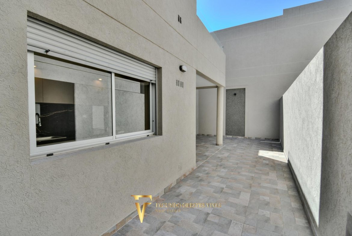 DEPARTAMENTO – VENTA – DOS AMBIENTES – PATIO- A EXTRENAR – DE CATEGORIA – LINIERS