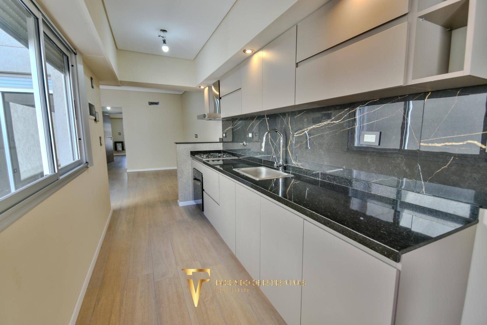 DEPARTAMENTO – VENTA – DOS AMBIENTES – PATIO- A EXTRENAR – DE CATEGORIA – LINIERS