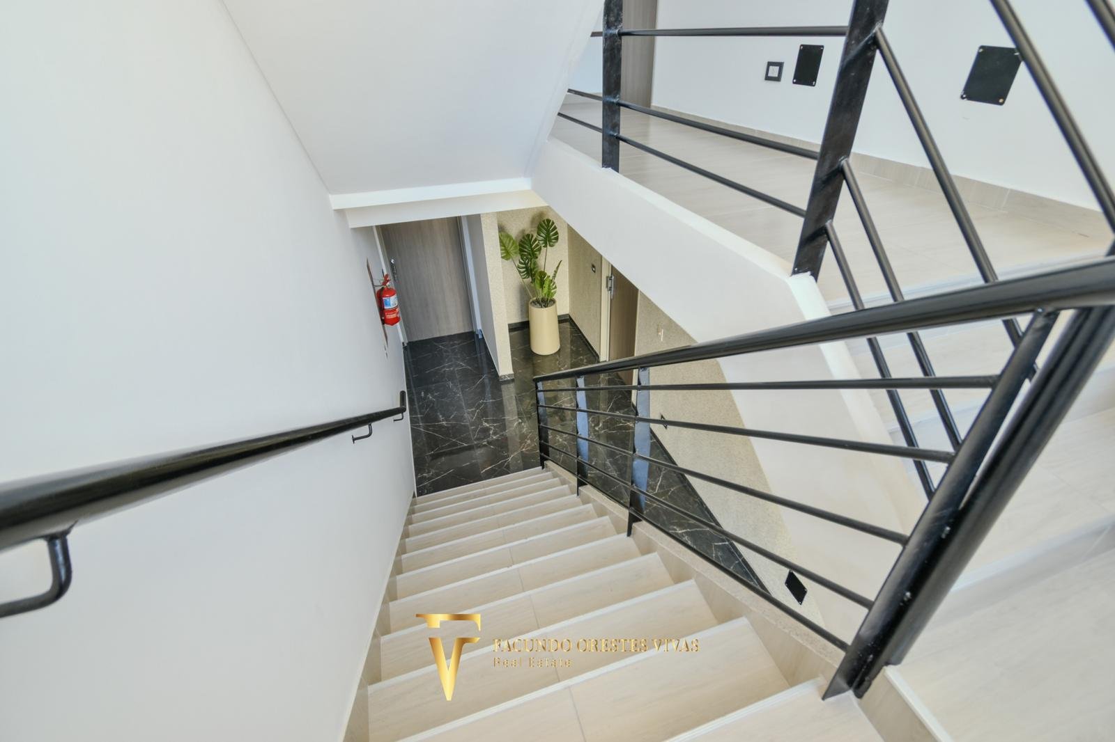 DEPARTAMENTO – VENTA – DOS AMBIENTES – PATIO- A EXTRENAR – DE CATEGORIA – LINIERS