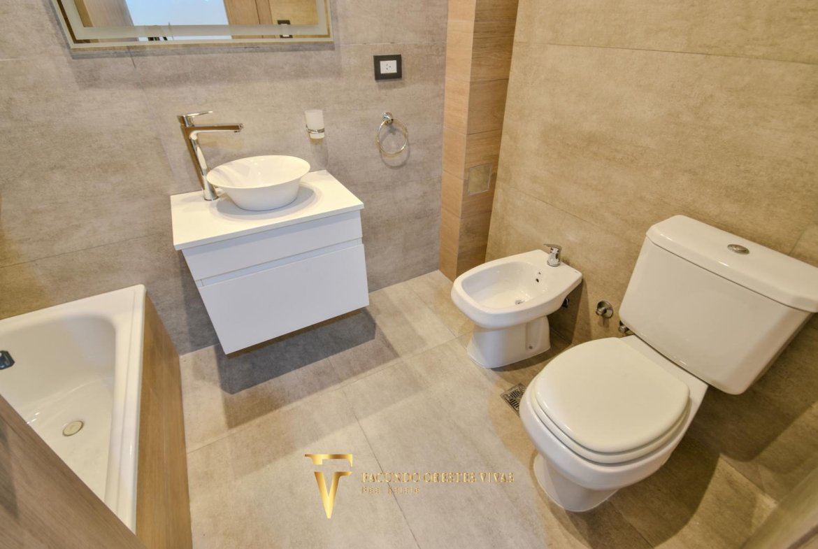 DEPARTAMENTO – VENTA – DOS AMBIENTES – PATIO- A EXTRENAR – DE CATEGORIA – LINIERS