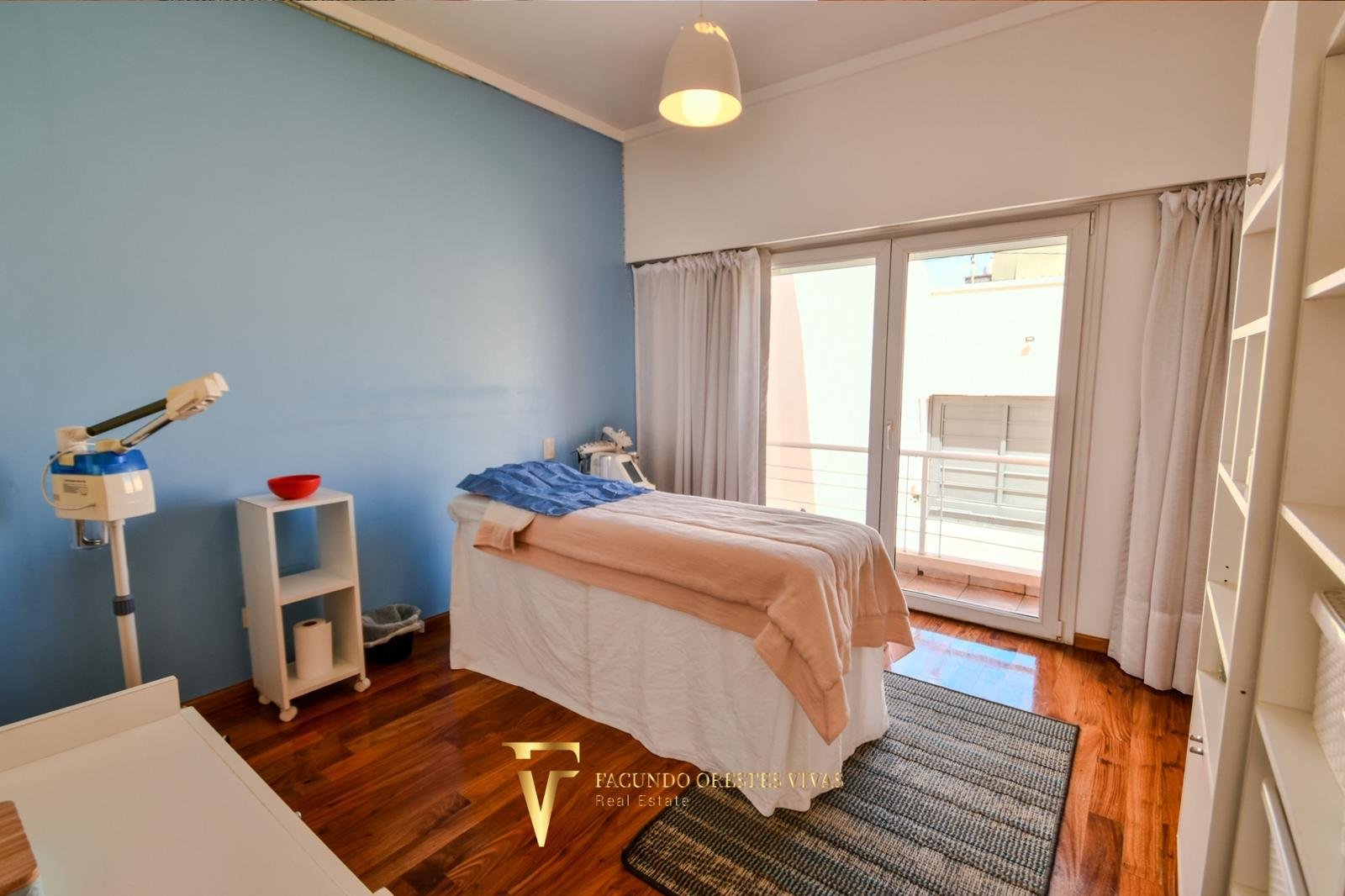 VENTA – CASA- SEISAMBIENTES – PISCINA – JACUZZI – RAMOSMEJIA