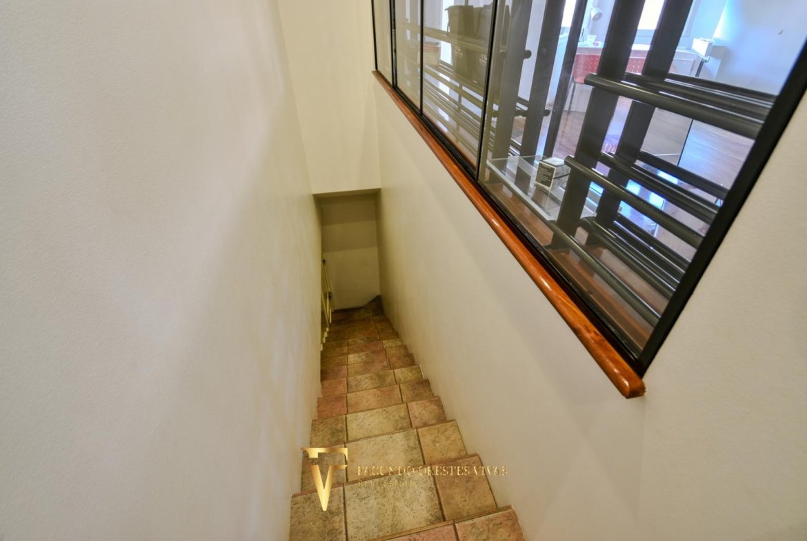 VENTA – CASA- SEISAMBIENTES – PISCINA – JACUZZI – RAMOSMEJIA