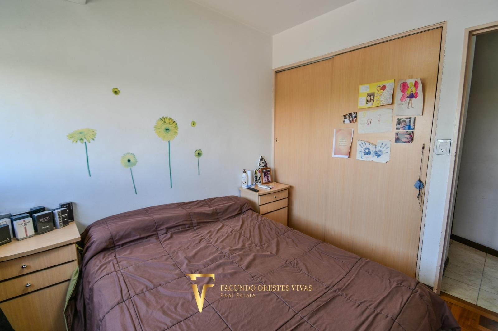 VENTA – DEPARTAMENTO – TRES AMBIENTES -AIRE ACONDICIONADO – APTO CR’EDITO – LINIERS