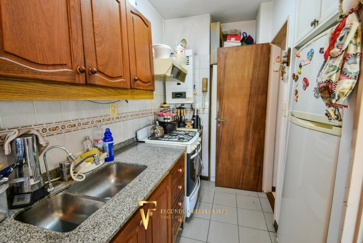 VENTA – DEPARTAMENTO – TRES AMBIENTES -AIRE ACONDICIONADO – APTO CR’EDITO – LINIERS