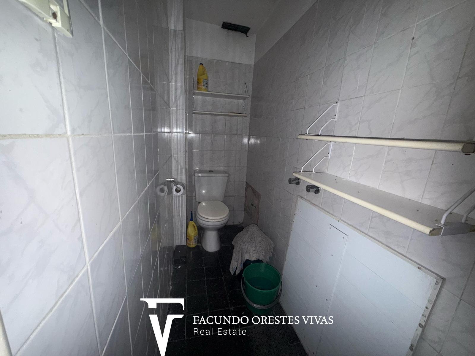 VENTA – LOCAL -REJAS – BALVANERA